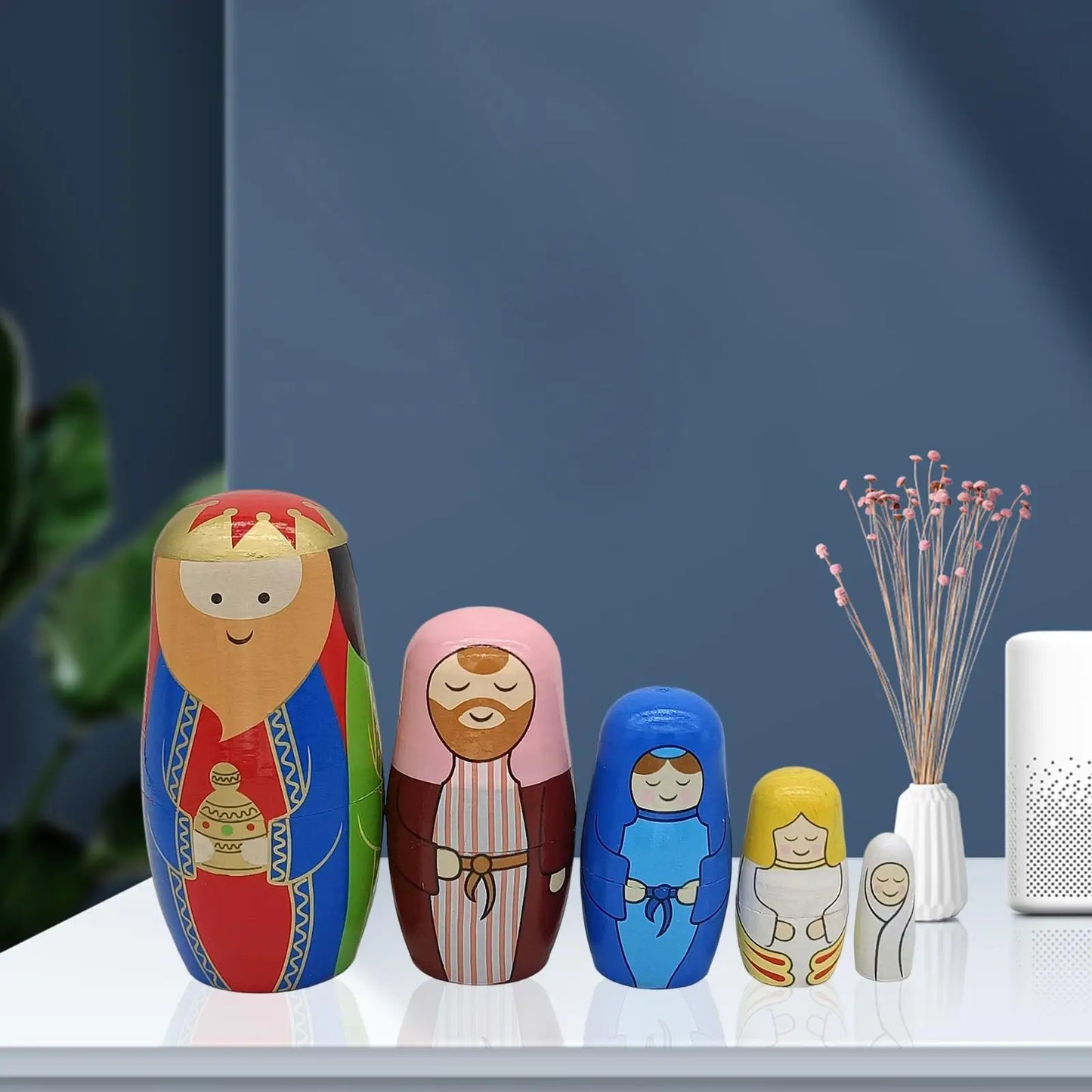 Cute Russian Style Matryoshka Nesting Dolls