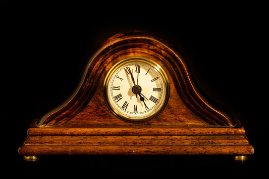 How Antique Clocks Reflect Historical Periods