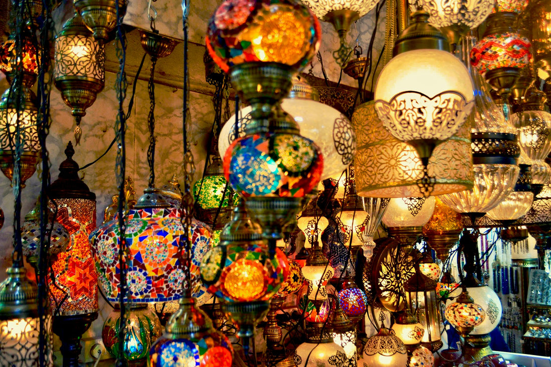 8 DIY Ideas for Decorating with Turkish Lamps at Home