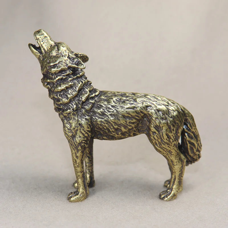 Howling Wolf Sculpture