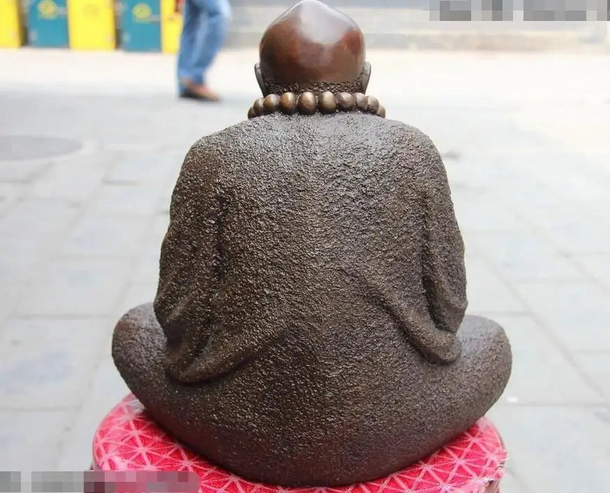 Bodhidharma in Deep Meditation Statue