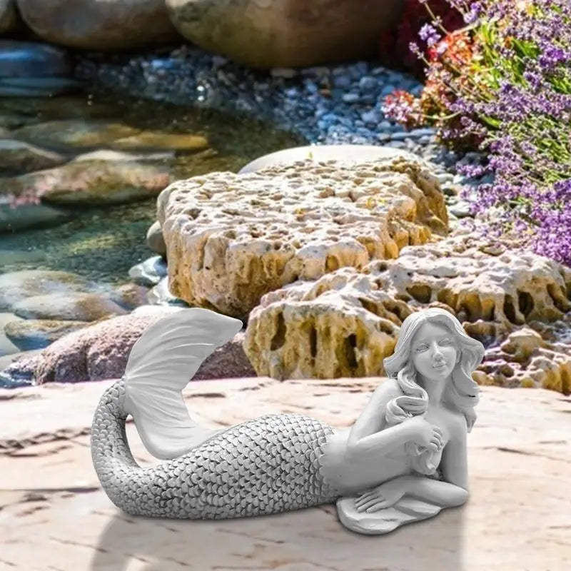 Pretty Cute Mermaid Figurine